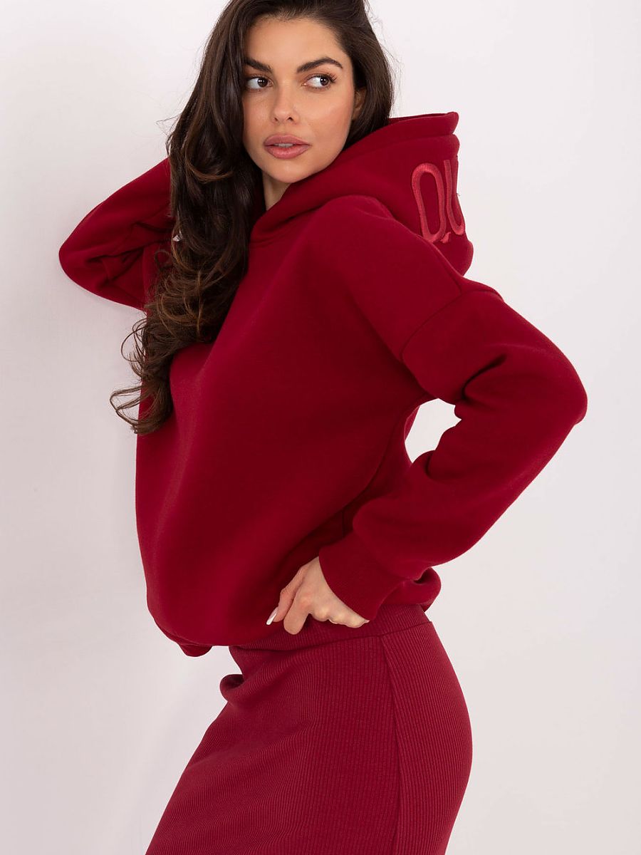 Sweatshirt model 220402 Relevance